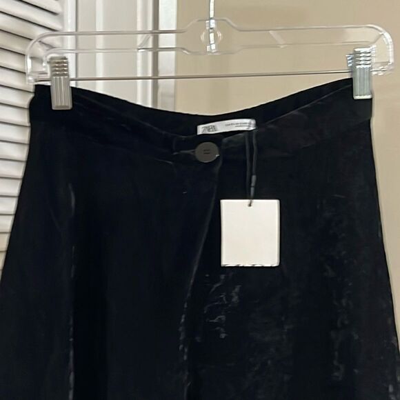 ZARA  Skorts  - Picture 2 of 8